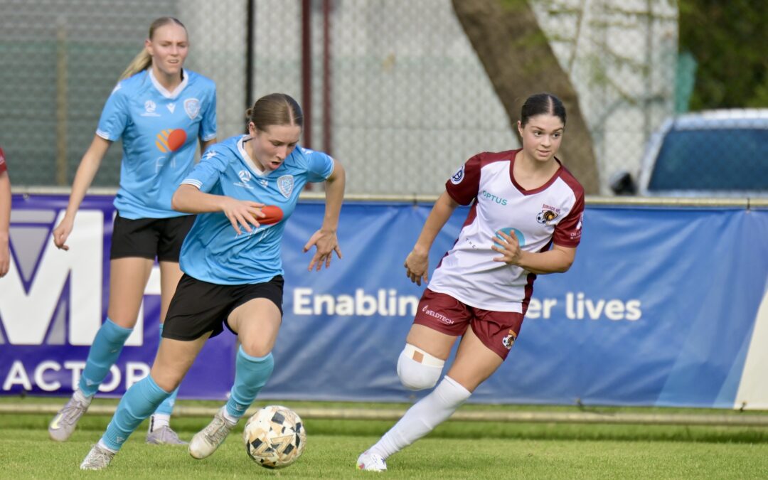 WOMEN HELD TO FRUSTRATING DRAW