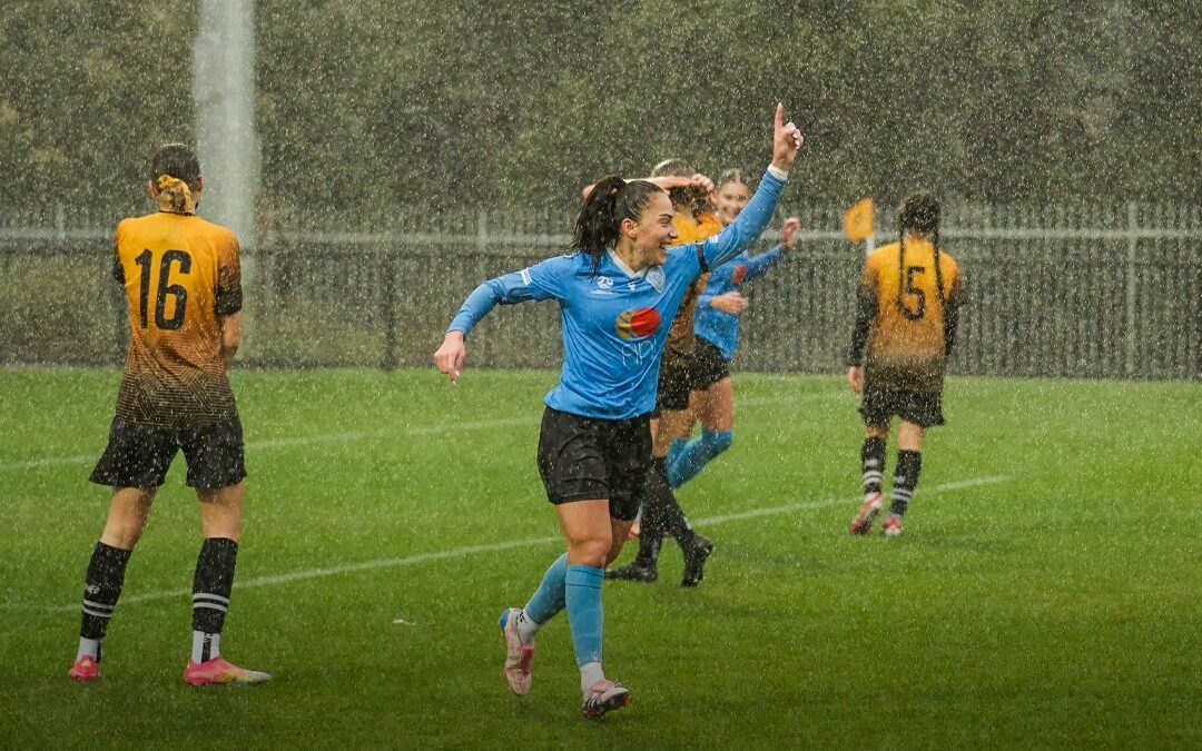 LINCOLN HAT-TRICK HELPS AZZURRI SINK ACADEMY